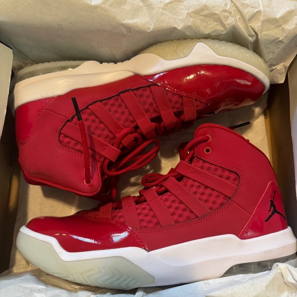 Jordan Max Aura “Gym Red” - Picture 1 of 4
